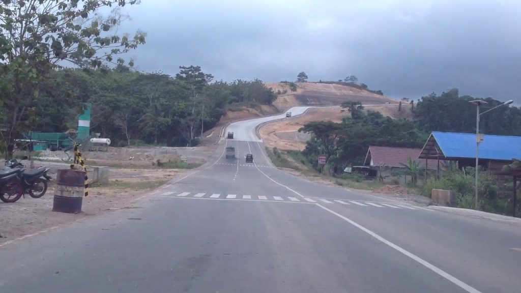 gunung menangis bontang