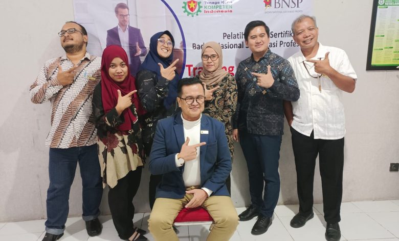 Training for Trainer Master Trainer-Tenaga Kerja Kompeten Indonesia-KKNI 6- Luki Tantra