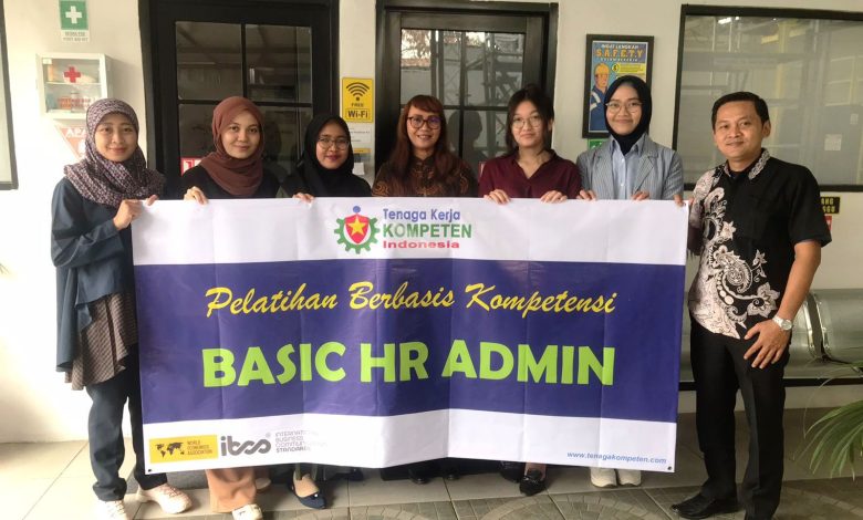 Pelatihan-BAsic-HR-Admin-Tenaga-Kerja-Kompeten-INdonesia-