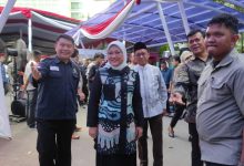 menaker ida fauziyah samangi stand pameran transafe